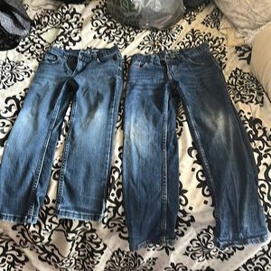 Two boys pants size 6. In good condition.